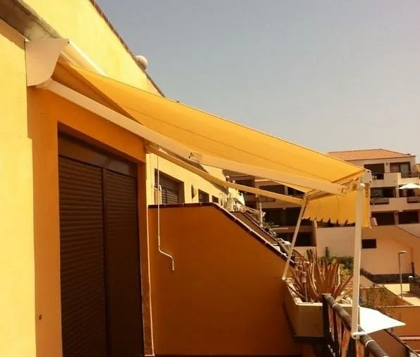 toldo articulado